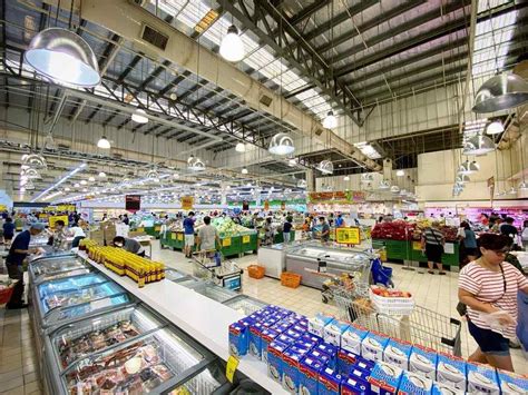 Giant Supermarket Singapore