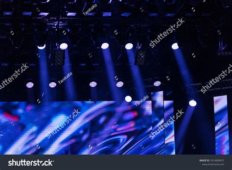 276,210 Rock concert on stage Images, Stock Photos & Vectors | Shutterstock