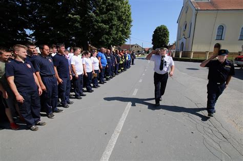 Foto Ekipa Dvd A Rakovec Prva Na Natjecanju Operativnih Vatrogasaca U