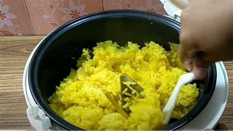 Resep Nasi Kuning Yang Lezat Untuk Menu Sarapan Tribunjambi