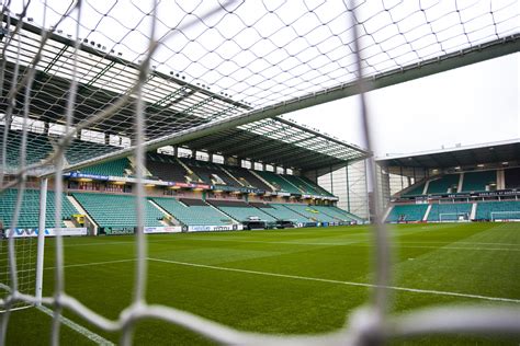 Hibs Vs Hearts TV Channel Kick Off Time Team News Referee VAR