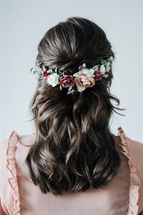 20 Fall Wedding Hairstyles With Flowers Hi Miss Puff Wedding