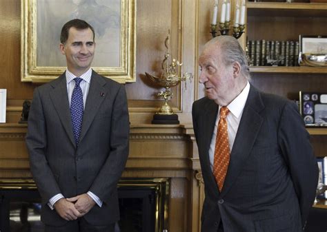 Photo Le roi Juan Carlos Ier d Espagne et le prince héritier Felipe