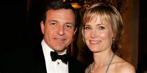 Oct 07 Today Walt Disney Ceo Bob Iger Marries Writer Willow Bay In