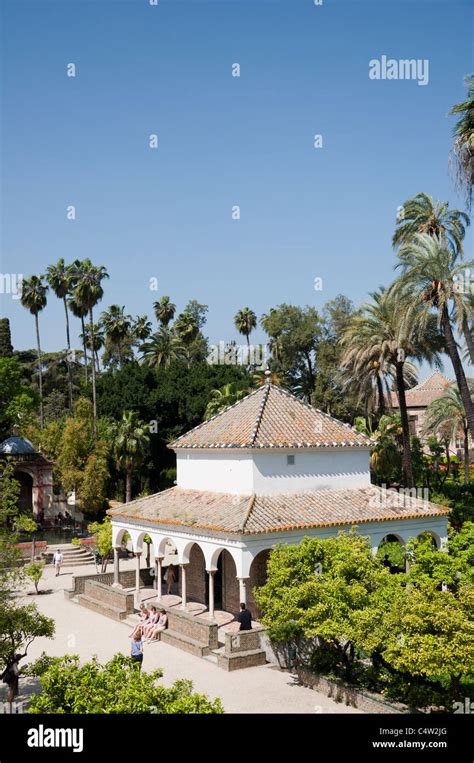 Alcazar Gardens, Seville, Spain Stock Photo - Alamy