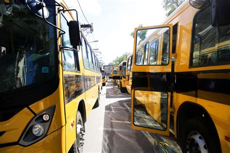 Frota Pr Pria Mag Garante Transporte Para Mais Alunos