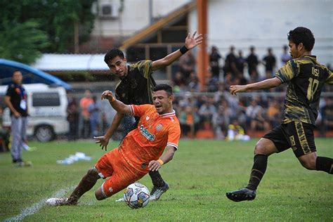 Gol Perda Rahman Taklukan Perserang Persiraja Jaga Tren