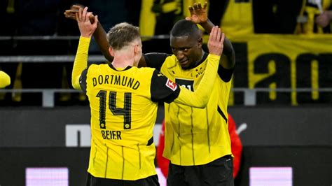 Beier Und Guirassy Belohnen Leidenschaftlichen Bvb Kicker