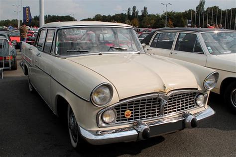 Simca Vedette Pr Sidence S Bastien Benon Flickr