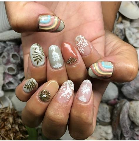 40 Tropical Beach Nail Designs For Summer Accent Nail Designs Beach