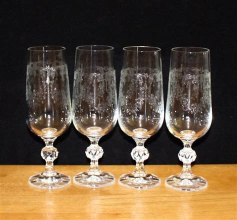 Pretty Vintage Set Of 4 Import Associates Cascade Etched Etsy Crystal Flutes Champagne