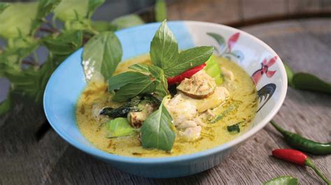 Authentic Thai Green Curry Chicken Recipe Flavor The Globe