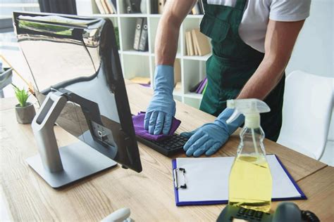 4 Professional Office Cleaning Service Hacks For A Spotless Work Space