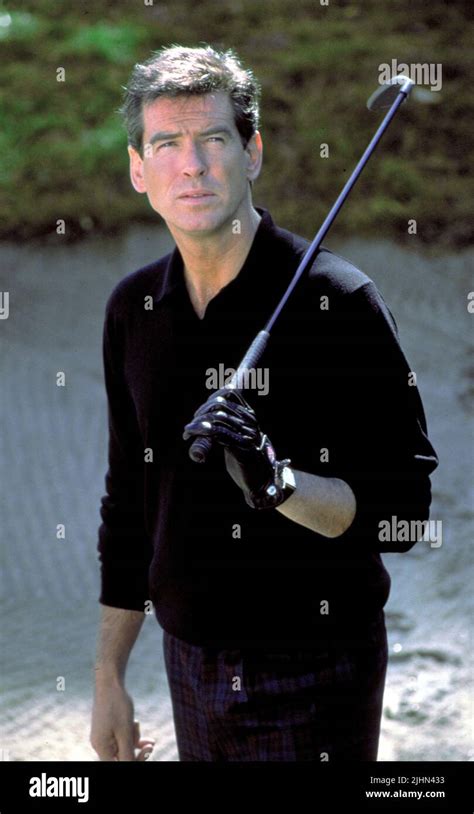 PIERCE BROSNAN, THE THOMAS CROWN AFFAIR, 1999 Stock Photo - Alamy