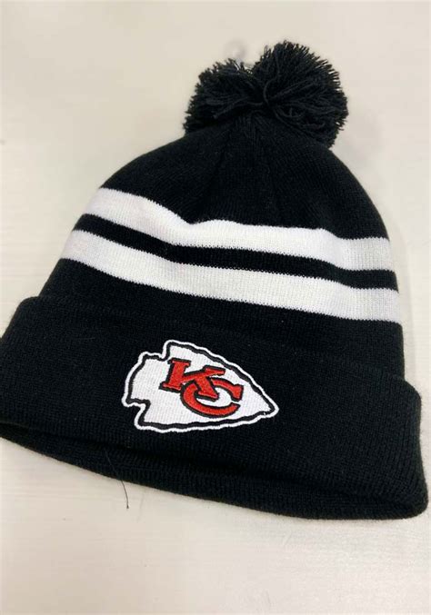 New Era Kansas City Chiefs Black 2-Stripe Cuff Pom Mens Knit Hat ...