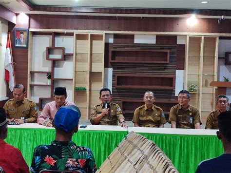 Tahun Depan Ansar Anggarkan Rp Miliar Bangun Rumah Suku Laut Di Lingga