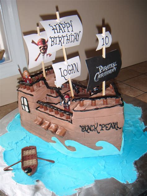 Pin By Cassie Schaeffer On Cakes I Ve Done Pirate Ship Cakes Pirate Cake Party Cakes