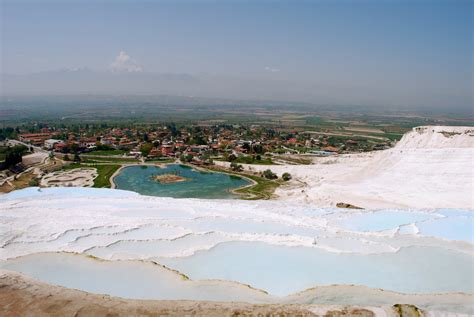 Chronicles of a Modern Explorer: Pamukkale