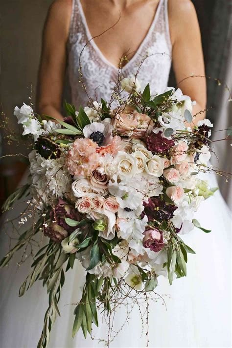 58 Rose Wedding Bouquets We Love