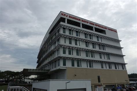 Day View Of Kpj Bandar Dato Onn Specialist Hospital In Johor Bahru City