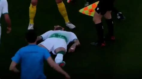 Jugador del Córdoba CF sufre paro cardiaco y es reanimado en cancha