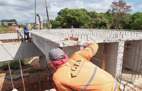 Ponte De Acesso Ao Polo Empresarial Oeste Come A A Ser Erguida No Jd