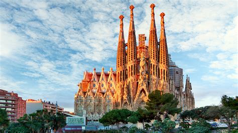 La Sagrada Familia Histoire Courte Et Photos Go City