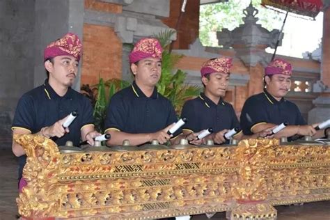 Lomba Reong HUT Kota Singaraja Satu Peserta Tidak Hadir Bali Express