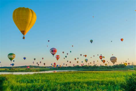 Mondial air ballon Le plus grand rassemblement de montgolfières du