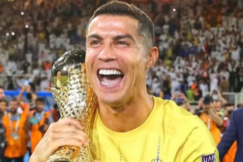 Ronaldo Buktikan Dirinya Lebih Baik Dari Messi Usai Bawa Al Nassr Juara