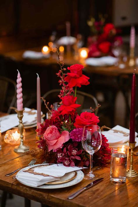 Simple Red Centerpieces For Tables 15 Minute Holiday Centerpiece