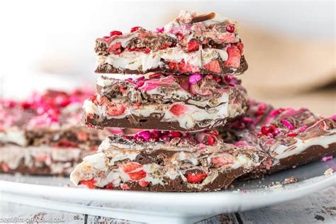 Valentines Strawberry Chocolate Bark Recipe Strawberry Bark Recipe