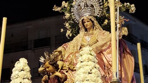 Las Imágenes De La Divina Pastora Regresan A Sus Templos Tras La Exposición En La Catedral De