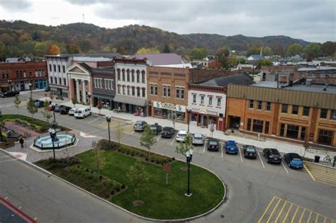 Against the tide: A small town in Appalachia engineers its revival ...