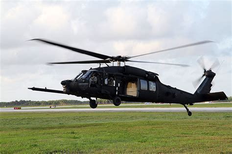 MH-60 Black Hawk Helicopter | 160th SOAR