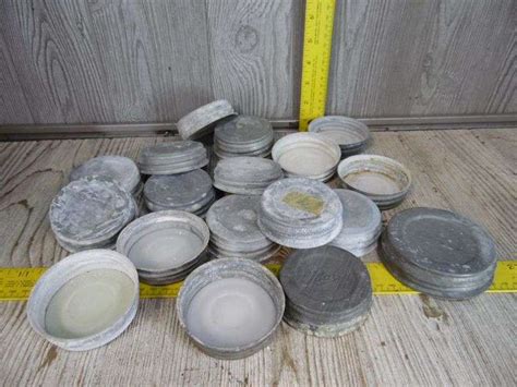 Zinc Canning Jar Lids Dunker Auction