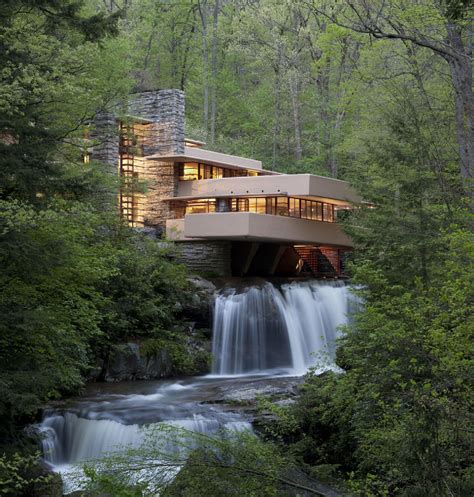 Frank Lloyd Wright's famous Fallingwater House, Pennsylvania. Built in ...