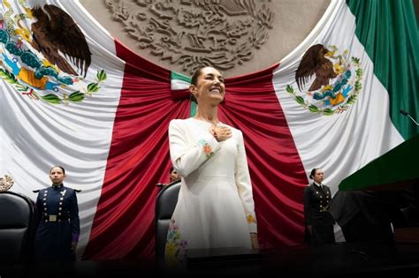 Sheinbaum asume Presidencia de México con un llamado a la continuidad y