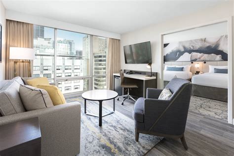 Upscale Hotel in Vancouver, BC | Delta Hotels Vancouver Downtown Suites