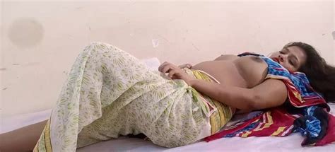 Bored Babe Is Left All Alone And She Wants To Orgasm ZB Porn