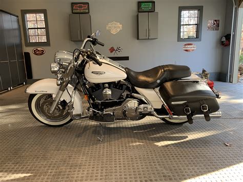 2004 Harley Davidson® Flhrci Road King® Classic For Sale In Wainscott Ny Item 1045663