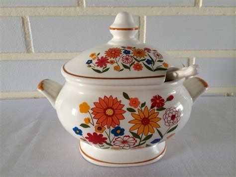 Vintage Ceramic Soup Tureen / Gravy Tureen / Bowl – Haute Juice