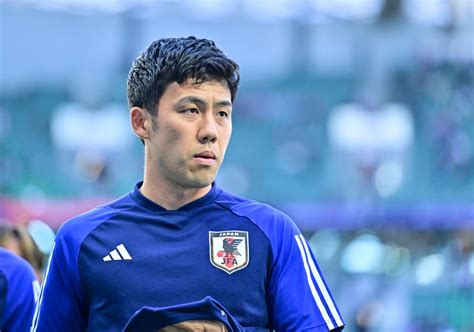 2ページ目 「このメンバーに遠藤航が」遠藤航らリバプール選手による豪華すぎる「クリスマスショット」が6万いいねの世界的大反響！ クリスマス