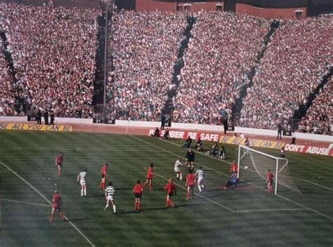 Celtic Dundee Utd In May At Hampden Park Frank Mcavennie Gets