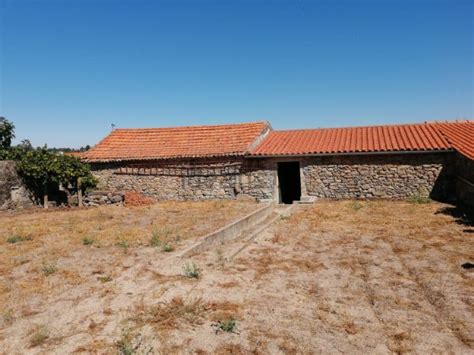 Terreno à venda na rua Oriental s n Aldeia do Bispo Águas Aldeia