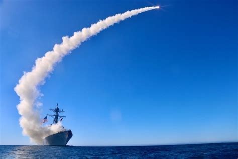 Us Navy And Raytheon Conduct First Ever Tomahawk Block V Cruise Missile