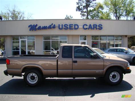 2002 Sandalwood Metallic Chevrolet S10 Extended Cab 47005612 Car Color Galleries