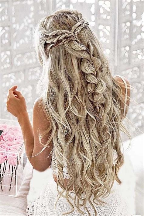 20 Inspirations Long Ball Hairstyles