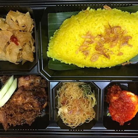 Nasi kuning Box – Warung Talenan