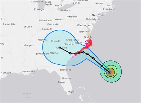 Hurricane Florence Projected Path: Maps & Trackers Sept. 12 | Heavy.com